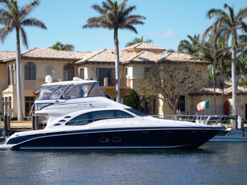 2005 Sea Ray 550 Sedan Bridge