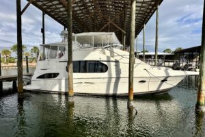 2005 Silverton 43 Motor Yacht for sale