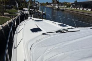 2005 Tiara Yachts 3600 Sovran for sale - photo 5