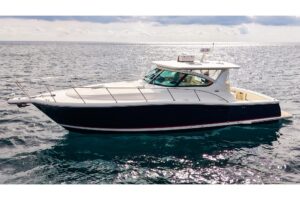 2005 Tiara Yachts 3800 Open for sale - photo 3