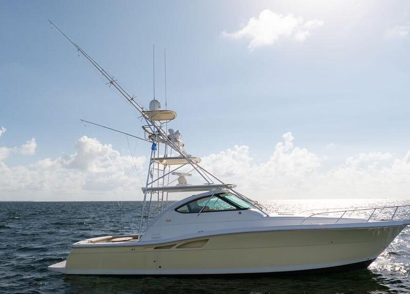 2005 Tiara Yachts 4200 Open