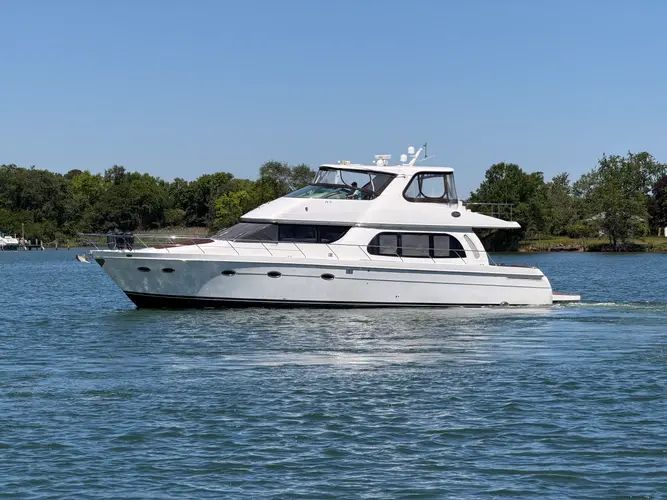 2006 Carver 560 Voyager