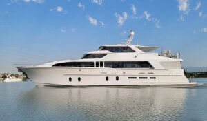 2006 Cheoy Lee Motor Yacht Bravo Series for sale