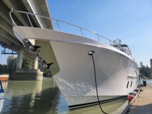 2006 Cheoy Lee Motor Yacht Bravo Series for sale - photo 7