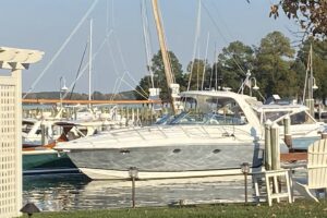 2006 Formula 37 Performance Cruiser for sale - photo 2
