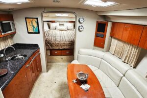 2006 Formula 37 Performance Cruiser for sale - photo 4