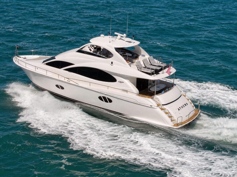 2006 Lazzara 68 Motoryacht