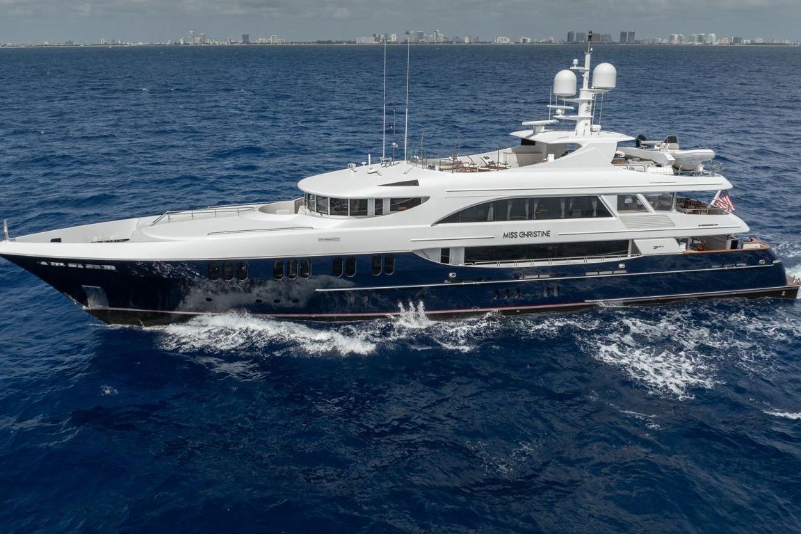 2006 Trinity Yachts Tri-Deck Motor Yacht for sale