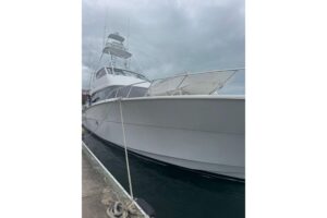 2007 Hatteras 77 Convertible for sale - photo 4