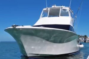 2008 Luhrs 35 Convertible for sale - photo 2