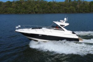 2008 Regal 3760 Sportyacht for sale - photo 5