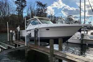2008 Tiara Yachts 3000 Open for sale - photo 5