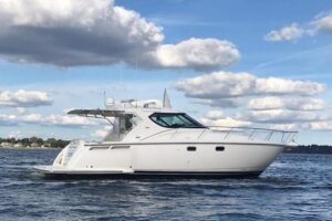 2008 Tiara Yachts 4300 Sovran for sale - photo 3