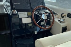 2008 Tiara Yachts 4300 Sovran for sale - photo 3