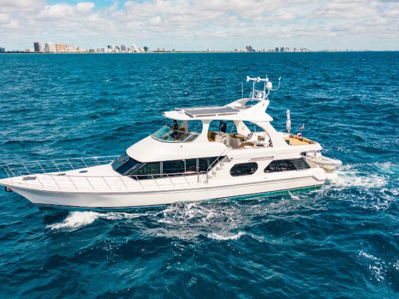 2009 Bluewater Yachts 65 Legacy