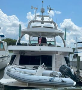 2009 Bluewater Yachts 65 Legacy for sale - photo 3