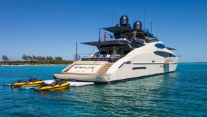 2010 Palmer Johnson 150 for sale - photo 4