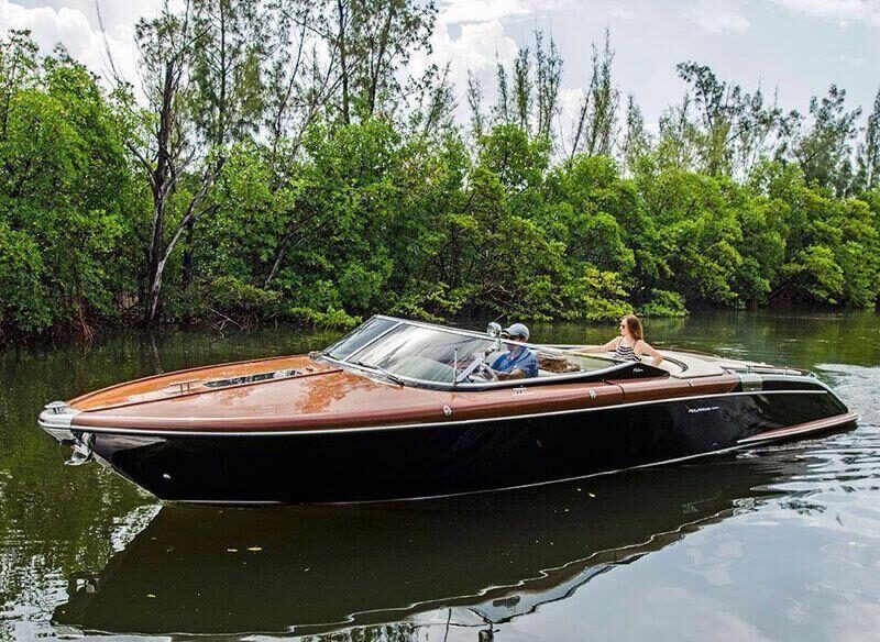 2010 Riva 33′ Aquariva