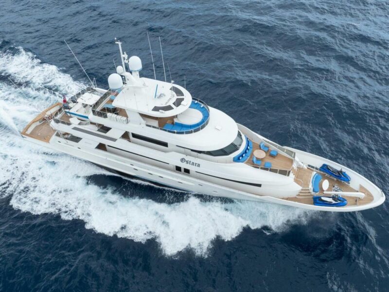 2010 Westport Superyacht