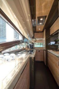 2011 Azimut 70' for sale - photo 6
