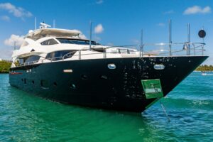 2011 Sunseeker 34 Metre Yacht for sale - photo 3