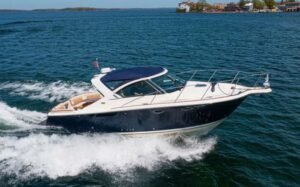 2012 Tiara Yachts 3100 Coronet for sale - photo 2