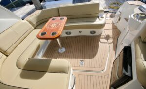 2013 Cruisers Yachts 380 for sale - photo 4