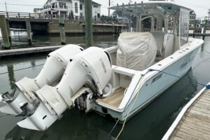 2013 Jupiter 30 Center Console for sale - photo 3