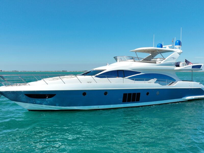 2014 Azimut 70