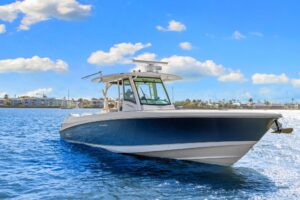 2014 Boston Whaler 350 Outrage for sale - photo 3