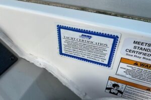 2014 Sea Ray Sundancer 350 for sale - photo 4