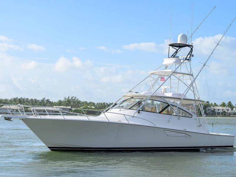 2015 Viking 52 Open