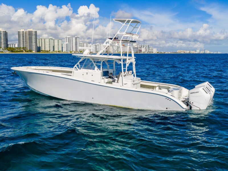 2015 Yellowfin 42 Offshore