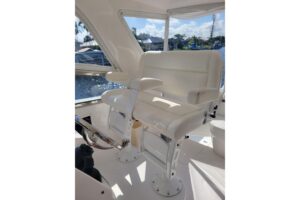 2016 Intrepid 475 Sport Yacht for sale - photo 8
