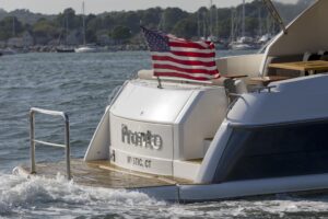 2016 Riviera 5000 Sport Yacht for sale - photo 4