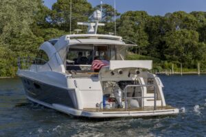 2016 Riviera 5000 Sport Yacht for sale - photo 6