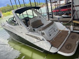 2016 Sea Ray Sundancer 330