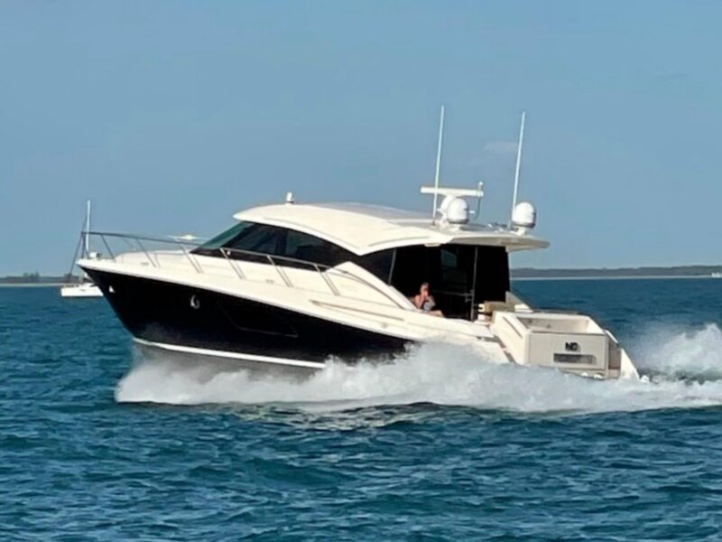 2016 Tiara Yachts 50 Coupe