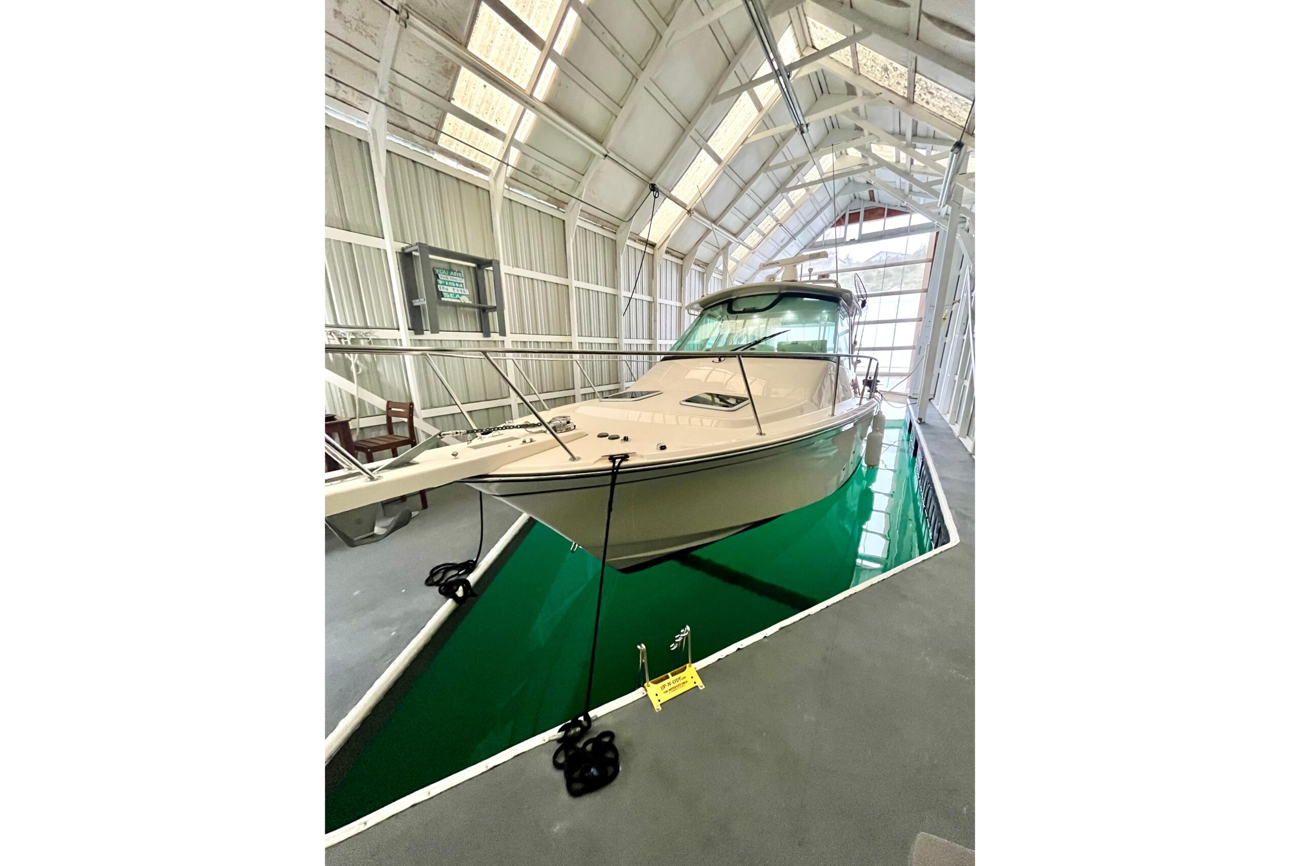 2017 Grady-White Express 330 for sale