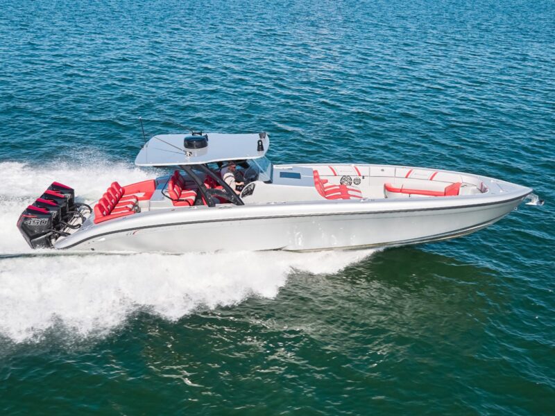 2017 Midnight Express 43 Open
