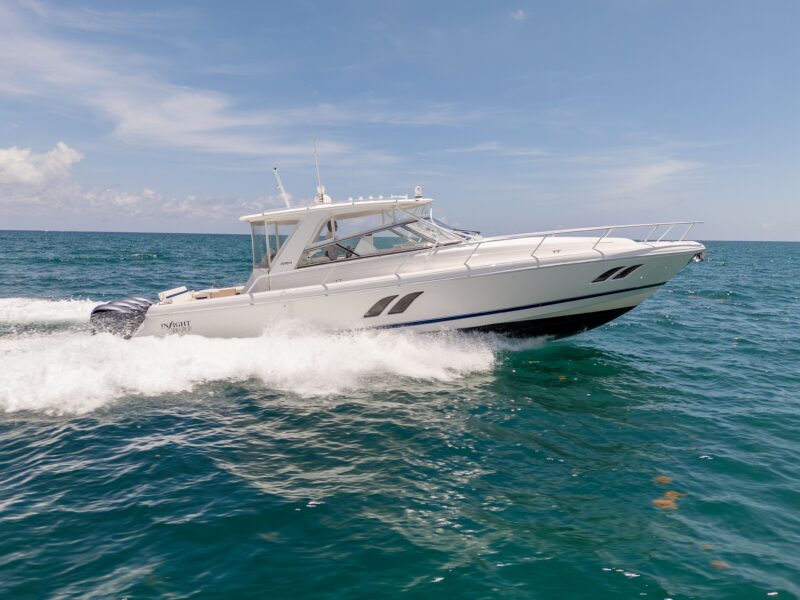 2018 Intrepid 475 Sport Yacht