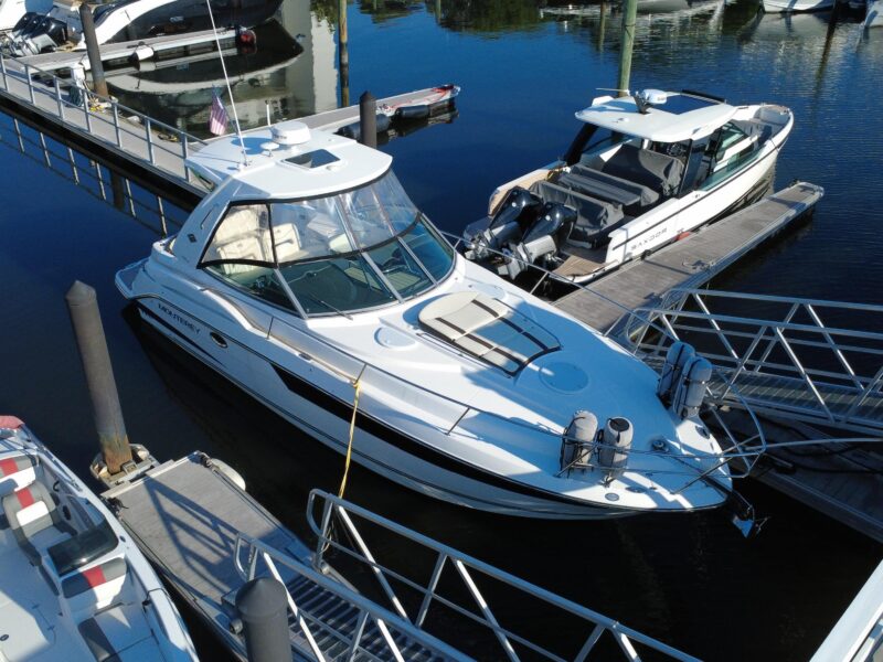 2018 Monterey 355 Sport Yacht