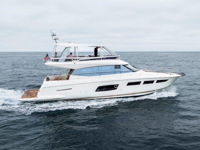 2018 Prestige 560