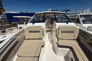 2018 Pursuit DC 365 Dual Console for sale - photo 4