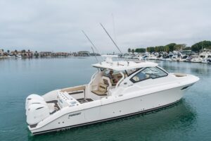 2018 Pursuit DC 365 Dual Console for sale - photo 4