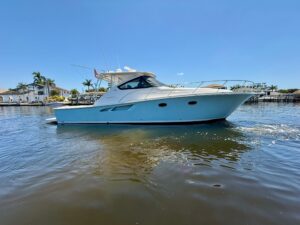 2018 Tiara Yachts 4300 Open for sale - photo 2