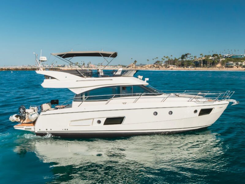 2019 Bavaria Virtess 420