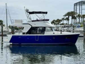2019 Beneteau Swift Trawler 35 for sale
