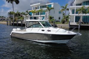 2019 Boston Whaler 315 Conquest for sale