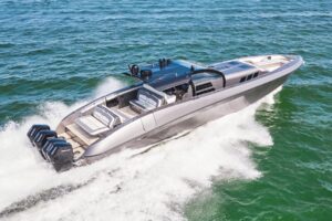 2019 Midnight Express 60 Pied-a-Mer for sale - photo 3
